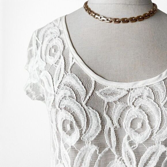 Vintage Y2K White Floral Lace Sheer Top Scoop Neck High Low Blouse Size XS/S - Picture 7 of 7
